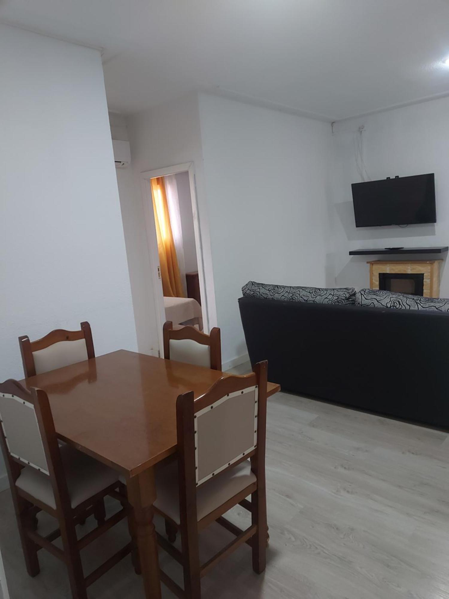 Hostal Fuente Del Pino Jumilla Zewnętrze zdjęcie